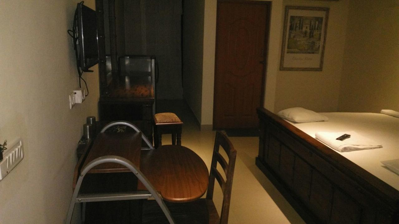 The Naagaa Residency Канчипурам Екстериор снимка