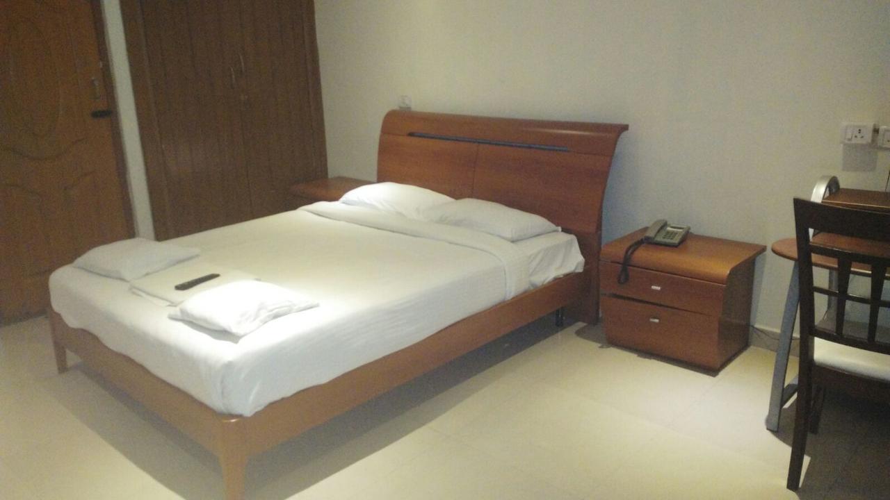 The Naagaa Residency Канчипурам Екстериор снимка